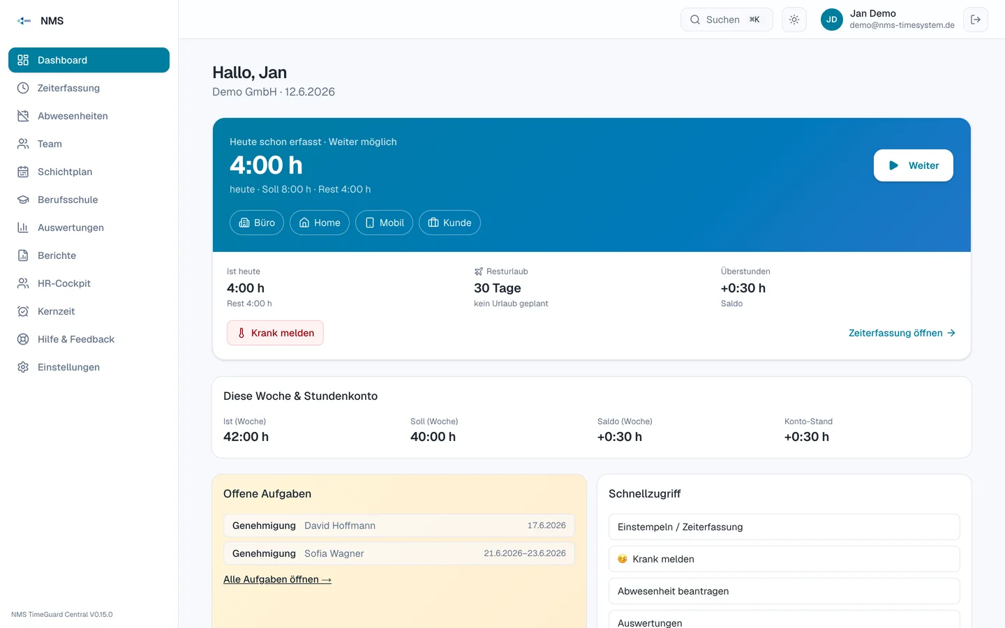 Dashboard von Vidada: Stempeluhr, Stundenkonto, Resturlaub und offene Genehmigungen